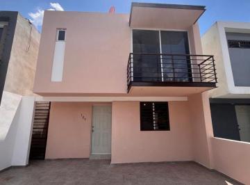 Casa de 3 habitaciones, Apodaca · Casa en Renta Cerradas de Santa Rosa Apocaca N. L