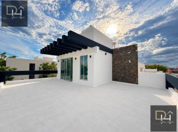 Casa · 192m² · 3 Recámaras · 2 Estacionamientos · Casa en Venta en Residencial Arbolada, Cancún | 3 Recámaras + Roof Garden + Acceso a Área Verde