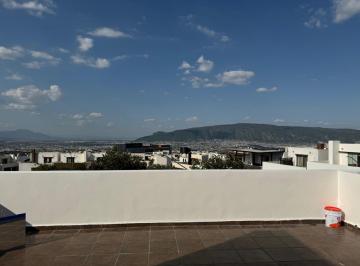 Casa de 4 habitaciones, Monterrey · Casa en Cumbres Madeira, Privada Remi