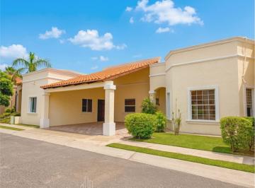 Casa de 5 habitaciones, Hermosillo · Casa en Venta en Paseo de Las Misiones