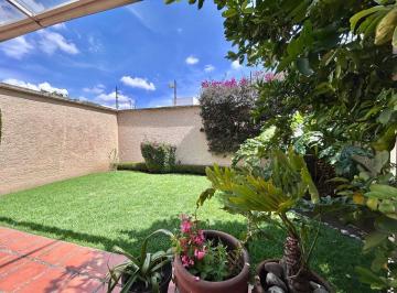 Casa en condominio de 3 habitaciones, Cuajimalpa de Morelos · Casa con Jardín Propio | con Vigilancia 24/7 en Cuajimalpa, 246 m²
