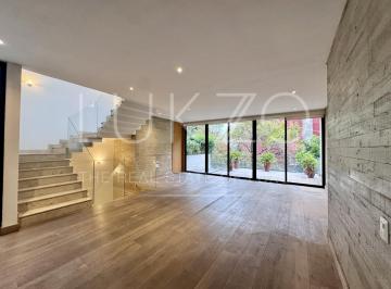 Departamento · 581m² · 3 Recámaras · 3 Estacionamientos · Penthouse en Renta en Polanco