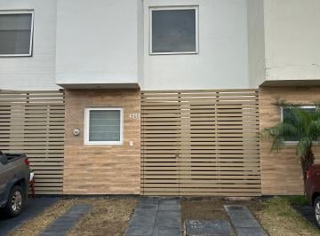 Casa en condominio de 3 habitaciones, San Pedro Tlaquepaque · Casa en Villa del Prado