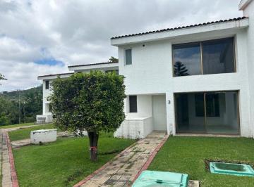 Casa en condominio de 3 habitaciones, Zapopan · Casa en Renta en Las Cañadas!