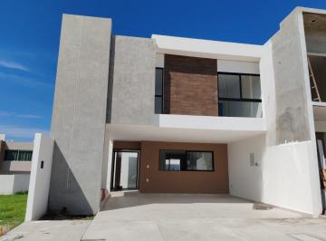 Casa · 211m² · 3 Recámaras · 2 Estacionamientos · Casa en Venta Lomas del Dorado Boca del Rio Veracruz
