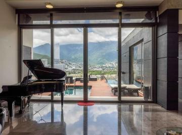 1 · Casa en Venta en Vista Real
