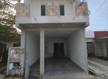 Casa · Casa en Los Héroes