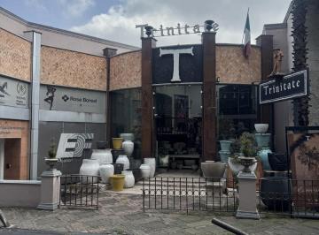 Local comercial · 120m² · 3 Estacionamientos · Renta Local Comercial Sobre Altavista