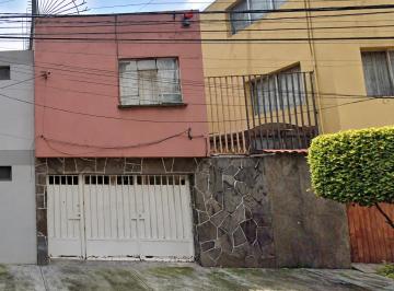 Casa de 2 habitaciones, Benito Juárez · Casa en Venta en La Nápoles