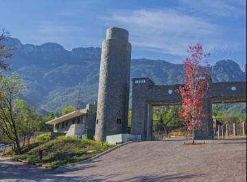 1 · Terreno en Venta Fracc. Azhara Zona Antigua Hacienda San Agustin