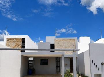 Casa de 3 habitaciones, Conkal · Oportunidad de Inversión en Conkal