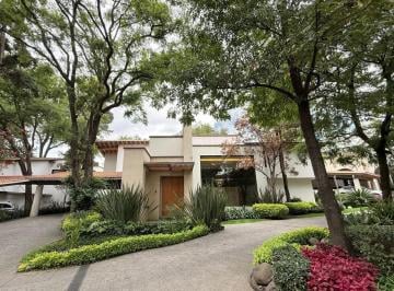 Casa de 3 habitaciones, Alvaro Obregón · Casa en Venta en El Fraccionamiento La Rosaleda, Tlacopac San Ángel