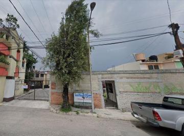 Casa en Venta de 3 habitaciones San Lorenzo TepaltitlAn Centro · Oportunidad de Adquirir Tu Patrimonio por Debajo de Su Valor Comercial con Total