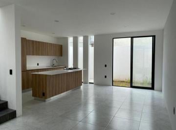 Casa de 3 habitaciones, Morelia · Venta Casa con Jardín y Balcón en Cañadas del Bosque Morelia Cas_5519 Mor/hh