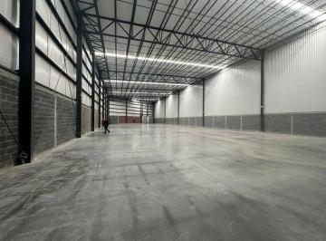 1 · Bodega Comercial en Renta en El Obispo Santa Catarina