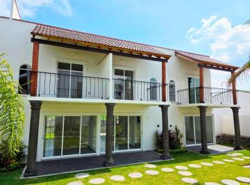 Casa en condominio de 2 habitaciones, Tlaltizapán de Zapata · Casa Nueva de Entrega Inmediata con Alberca | Morelos