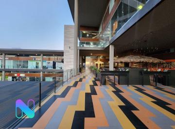 Local comercial · 122m² · Local en Renta en Puerta de Hierro, Monterrey, Nuevo León, Mx