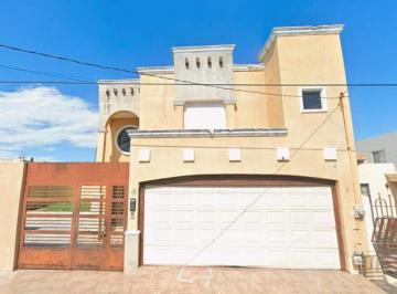 Casa de 5 habitaciones, Matamoros · Venta, C. Valle de San Fernando Col. Mariano Matamoros Mun. Matamoros C. P. 87380 Tamaulipas