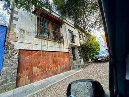 Casa · 550m² · 6 Recámaras · 6 Estacionamientos · Casa en Venta en San Ángel Inn Álvaro Obregón 6 Recámaras