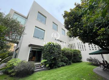 Casa · 770m² · 4 Recámaras · Casa en Bosques de Las Lomas en Venta