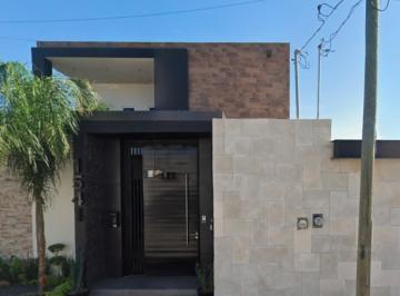 Casa de 5 habitaciones, Nuevo Laredo · Venta de Casa en Sonora, Tamaulipas.