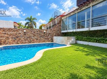 Casa · 277m² · 3 Recámaras · 1 Estacionamiento · Renta de Casa en El Fracc. Club de Golf de Cuernavaca, Morelos…clave 6381