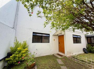 Casa de 3 habitaciones, Zapopan · Casa en Renta en Chapalita | Ideal Para Oficinas a Puerta Cerrada