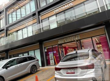 Local comercial · 203m² · 10 Estacionamientos · Local Comercial en Renta Tecamachalco