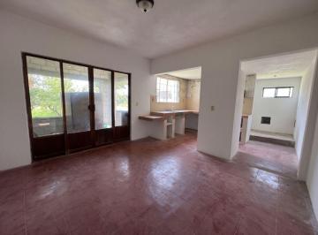Casa de 2 habitaciones, Atlixco · Casa en Venta Atlixco con Excelente Potencial 1.85 m