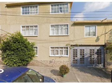 Casa · 322m² · 3 Recámaras · 1 Estacionamiento · Casa en Venta