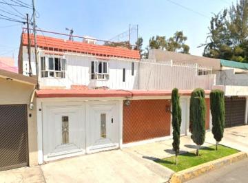 Casa de 3 habitaciones, Iztapalapa · Venta de Casa en Col Lomas Estrella 2da Secc. Iztapala, Cdmx.