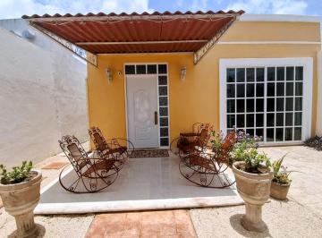 Casa de 2 habitaciones, Mérida · Casa Amueblada con A/ac Equipada Mérida/norte, Fracc. Las Américas