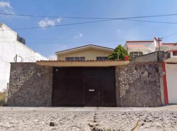 Casa de 3 habitaciones, Ixmiquilpan · Venta en C. Paseo del Domo Col. San Javier Mun. Ixmiquilpan C. P. 42305 Hidalgo