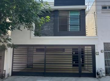 Casa · 175m² · 3 Recámaras · 2 Estacionamientos · Casa en Galerías del Camino Real 2o. Sector