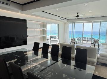 Departamento · 371m² · 3 Recámaras · 2 Estacionamientos · En Venta Departamento en Emerald Tower Cancun
