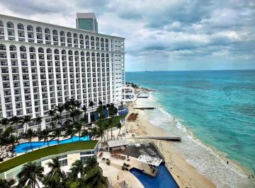 Departamento · 229m² · 3 Recámaras · Departamento en Venta Zona Hotelera Cancun