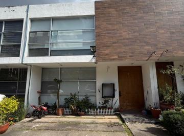 Casa de 3 habitaciones, Morelia · Casa en Renta Ubicada en Sendero del Bosque | Jesús del Monte