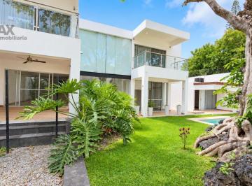 Casa · 367m² · 4 Recámaras · 3 Estacionamientos · Renta de Casa en El Fracc. Pedregal de Las Fuentes, Jiutepec, Morelos…clave 6384