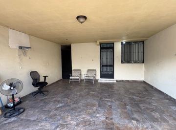 Casa de 2 habitaciones, Apodaca · Casa en Venta de Dos Pisos en Fuentes de San Miguel
