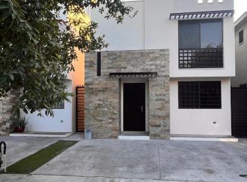 Casa de 3 habitaciones, Apodaca · Vendo Casa en Colonia Altabrisa de Apodaca