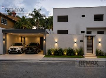 Casa · 546m² · 4 Recámaras · 2 Estacionamientos · Venta de Casa en Lomas de Jiutepec, Morelos…clave 6385