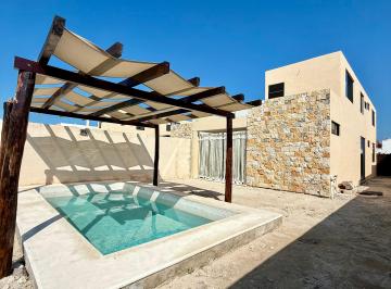 Casa de 3 habitaciones, Progreso · Casa en La Playa con Terreno Súper Amplio