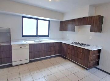 Casa de 3 habitaciones, Guadalajara · Casa en Renta en Chapalita, Guadalajara, Jal. Recién Remodelada