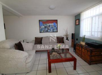 Casa de 3 habitaciones, Celaya · Quinta Bugambilias: Cómoda Propiedad en Cluster con Tres Recamaras y Estudio.