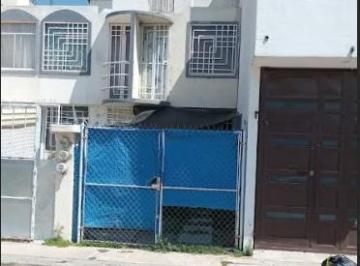 Casa · 85m² · 2 Recámaras · 1 Estacionamiento · Casa en Renta - (4)