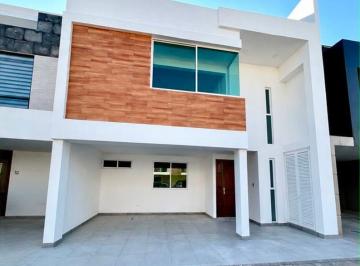 Departamento de 5 habitaciones, San Andrés Cholula · Casa en Renta | Cascatta Iilomas de Angelópolis$30,000 Mensualesmantenimiento Incluido