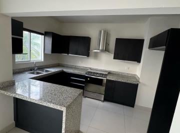 Casa · Casa en Renta en Puerta de Hierro Monterrey Nuevo Leon