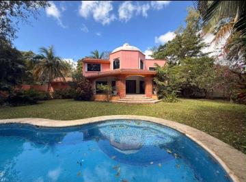 Casa de 3 habitaciones, Cancún · Venta Casa Quintas 1,315 m² Terreno