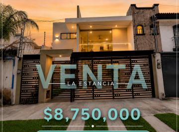 Casa de 3 habitaciones, Zapopan · Casa en Venta en La Estancia