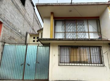 Casa de 3 habitaciones, Huauchinango · Casa en Venta en Colonia Insurgentes